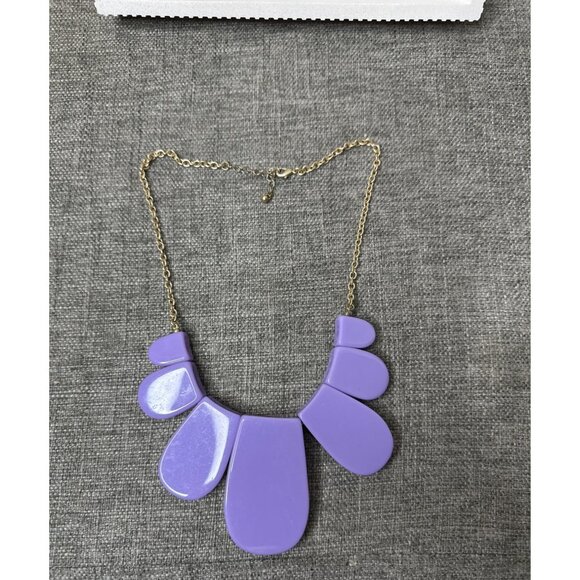 Purple Statement Necklace With Gold Tone Chain & Adjustable Clasp Women Fashion - Picture 2 of 4